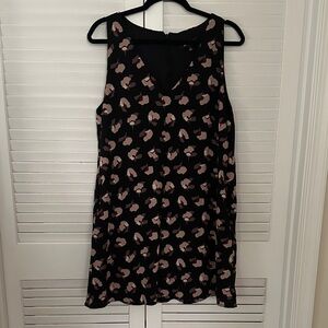 Black Floral Sleeveless Shift Dress - Brand: